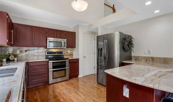 1971 Fox Pointe Dr, Arnold, MO 63010