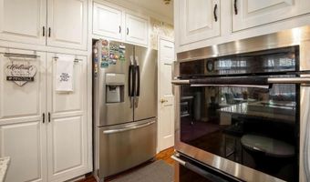 6352 Turnpike Rd, Archdale, NC 27263