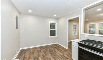 912 Crescent Dr, Anderson, IN 46013