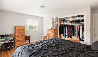 1108 Anchor Ave, Beachwood, NJ 08722