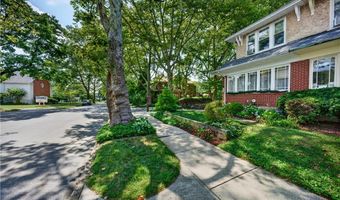 2051 W Livingston St, Allentown, PA 18104