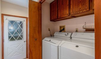 288 W Maplemere Rd, Amherst, NY 14221