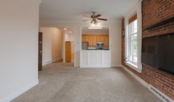 130 Main St 2D, Canton, CT 06019
