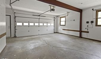 26 Sleepy Hollow Dr, Westfield, IN 46074