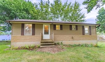 1004 Lake Viking Ter, Altamont, MO 64620