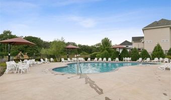 4212 Parkview Ln, Anoka, MN 55303