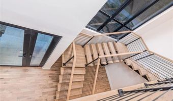 19 Castle Rd, Narragansett, RI 02882