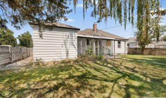 204 Dewey St, Blackfoot, ID 83221
