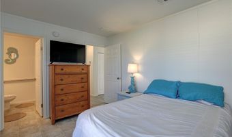 838 Wren Cir, Barefoot Bay, FL 32976