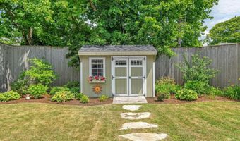 143 Maple St, Bangor, ME 04401