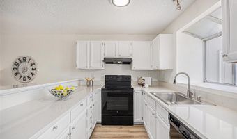 1100 S Waco St G, Aurora, CO 80017