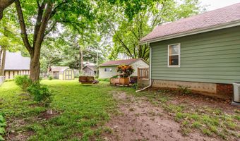 1236 Orchard Dr, Ames, IA 50010