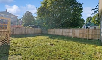 16 Murray St, Augusta, ME 04330