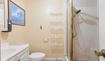 1073 Loho St, Kailua, HI 96734