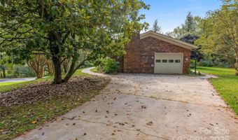 91 Haw Creek Cir, Asheville, NC 28805