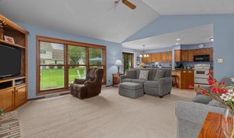 2521 E INGLEWOOD Pl, Appleton, WI 54915