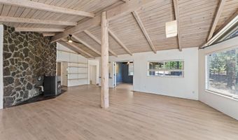 19143 Pumice Butte Rd, Bend, OR 97702