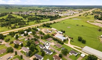 202 Wilson Ct, Anamosa, IA 52205