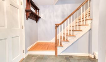 126 Grand View Ter, Brooklyn, CT 06234