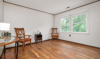 2005 LELAND Ave, Baltimore, MD 21220
