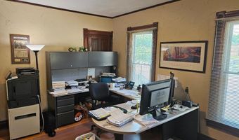 329 Jefferson St, Algonquin, IL 60102