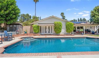19900 Hiawatha, Los Angeles, CA 91311