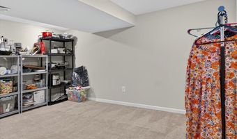 1115 Shadowoak Dr, Ballwin, MO 63021