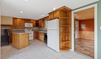 222 Ward Rd, Augusta, ME 04330