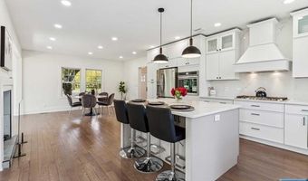 648 E Broad St, Westfield, NJ 07090