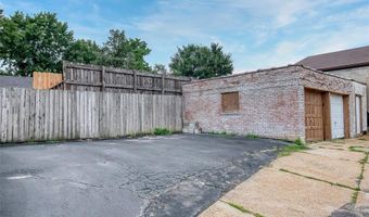 8910 Gravois Rd, Affton, MO 63123