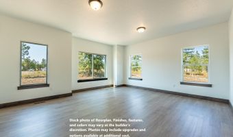 7628 E Autry Ln, Athol, ID 83801