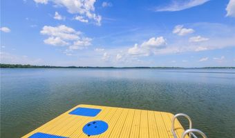 1321 S Darling Dr NW, Alexandria, MN 56308