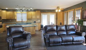 28 Mustang Ln, Cody, WY 82414