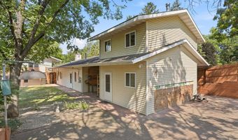 1218 5th Ave, Anoka, MN 55303