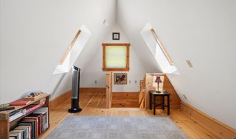 78 Youngs Mountain Rd, Bar Harbor, ME 04609