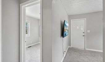 791 Eugene St, Akron, OH 44306