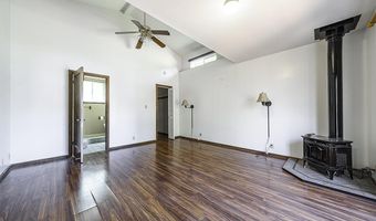 681 Liberty St, Ashland, OR 97520