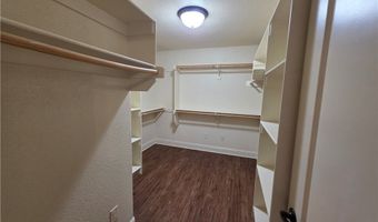 605 NW 17th Ct, Bentonville, AR 72712