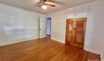 2255 Falmouth Rd, Charlotte, NC 28205