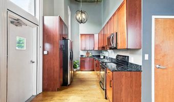 120 S 15th St 301, Airville, PA 15203
