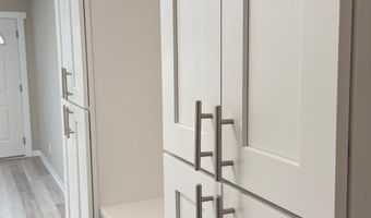 696 KESTNER Rd, Atlantic Beach, FL 32233