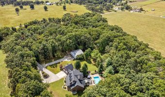 21194 Lawrence 2230, Aurora, MO 65605