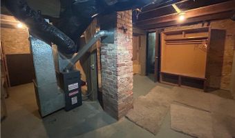 6648 Chippewa Dr, Bonners Ferry, ID 83805