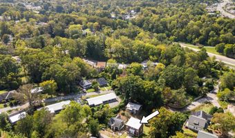 14 Annie St, Asheville, NC 28806