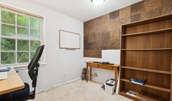 8406 THOMPSON Rd, Annandale, VA 22003