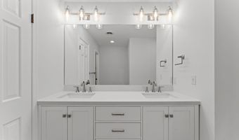 6989 FREDERICKSBURG Rd, Barboursville, VA 22923