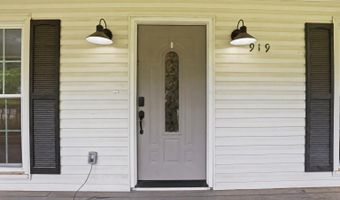 919 6TH Ave, Alabaster, AL 35007
