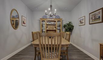 1614 STANTON Cir, Appleton, WI 54915