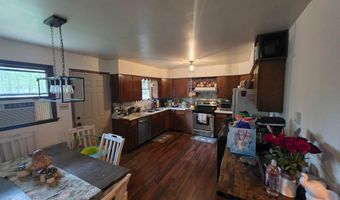 13 Pinetree Rd, Albrightsville, PA 18210