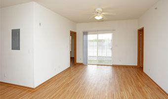 1210 Walton Dr, Ames, IA 50014